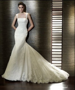 Designer Cheap Embroider Applique wide straps lace trumpet & Mermaid Wedding Dress New Style