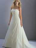 2012 New inexpensive strapless Design Beads Working Chiffon Wedding Dress