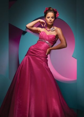 A Line Fashion Side Draped Strapless Evening Dress With A Gown
