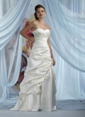 Unique Sweetheart Strapless Pleated A-line Cheap Beach Wedding Dress