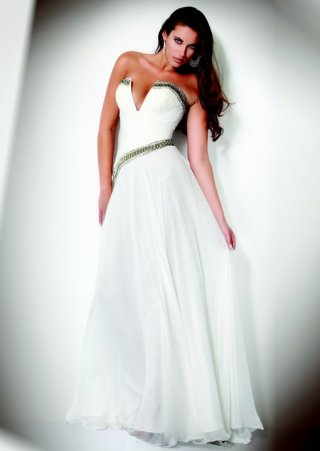 Cheap Strapless V Neckline Tiny Pleated With Appliques Borders Ball Gown Evening / Party Dress