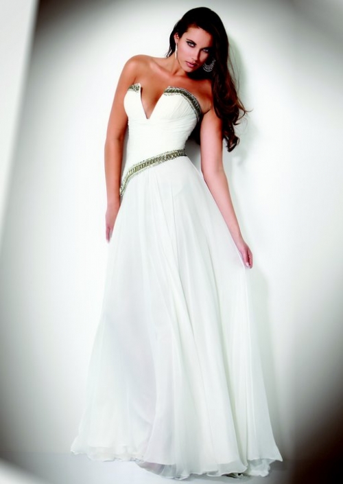 Cheap Strapless V Neckline Tiny Pleated With Appliques Borders Ball Gown Evening / Party Dress