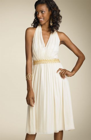New Style Halter Chiffon V-neck Style Mid Length Pleated Low Back Wedding Dress