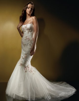 New Style Affordable Spaghetti Straps Lace Colored Applique Mermaid Wedding Dress