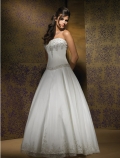 2012 Taffeta A-line Strapless Embroidery Discount Sash Ball Gown Wedding Bridal Gown