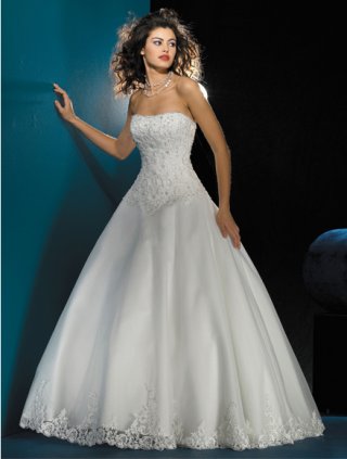 New Style Flat Lace Attractive Princess Ball Gowns Wedding Dress