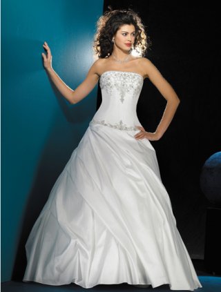 2012 Discount Ball Style Strapless Embroidery Satin A-line Wedding Bridal Gown