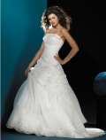 2012 Layered Style Strapless Embroidery Court Train Ball Gown Wedding Bridal Gown