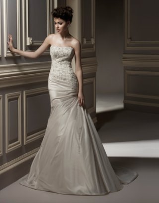 Cheap silm Beads Working Embroider taffeta Ivory Mermaid Wedding Dress