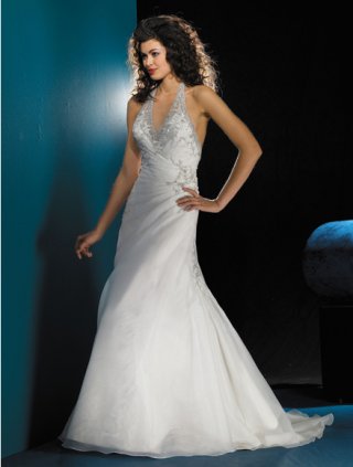 2012 Halter V-neck Embroidery Satin Sweep/ Brush length Beach Wedding Dress