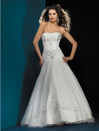 2012 A-line Strapless Embroidery Satin Low Back Designer Wedding Bridal Gown