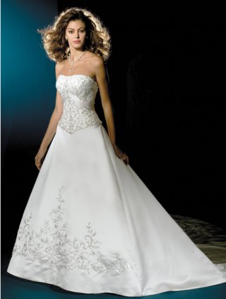 2012 New Style Satin Embroidery wiht Beading Court Train A-line Wedding Bridal Gown
