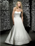 2012 Discount A-line Satin Embroidery Low Back Long Train Wedding Bridal Gown