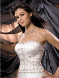 2012 Satin Charming Strapless Low Back Embroidery Ball Gown Wedding Bridal Gown