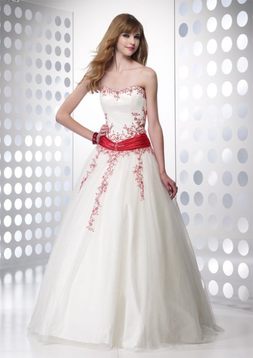 Ball Gown Sweetheart Appliques Pure White Elegant Prom Dress/ Evening Dress