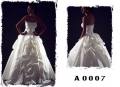 2012 White Strapless Sash Lace Up Designer Embroidery Satin Ball Gown Wedding Bridal Gown