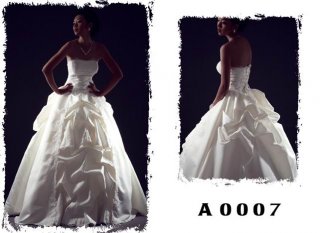 2012 White Strapless Sash Lace Up Designer Embroidery Satin Ball Gown Wedding Bridal Gown