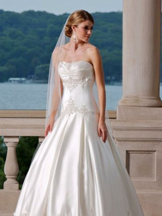 A-line white Strapless Beading applique bodice Satin Wedding dress