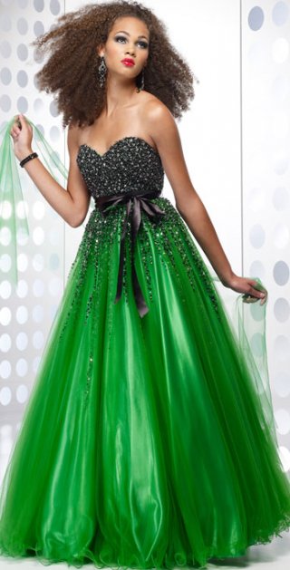 Green Ball Gown Backless Black Ribbon With Beadings Floor Length Evening Dress