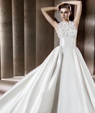 2012 High Neckline Delicate Style Satin Wrinkles Ball Gown Wedding Bridal Gown