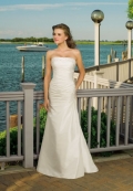 Discount Attractive Strapless Embroidery Chiffon Beach Wedding Dress