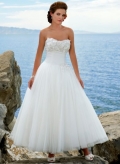 Discount Hot Sale Lovely Embroider Puffed Strapless Beach Wedding Dress
