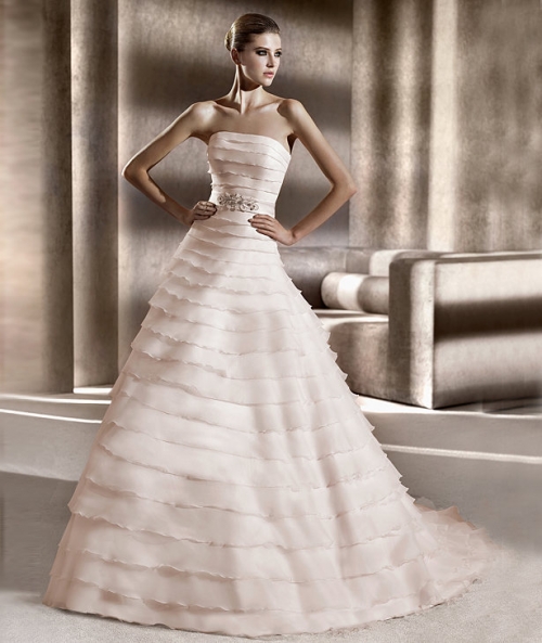 New Style A-line Flat Pink Layers Sweep Elegant Wedding Dress