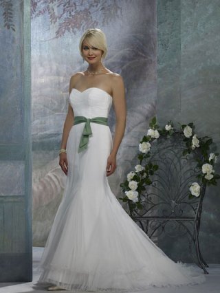 Cheap modest Strapless Sweetheart green Sash satin faced tulle trumpet wedding dresses