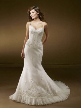 Cheap New style hot sale Spaghetti Straps appliques around body and lace hemline trumpet wedding dresses