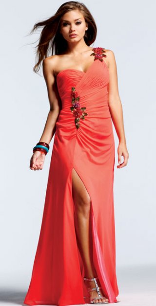Dictinctive Evening Dress One Shoulder Side Ruched With Appliques And Furcation
