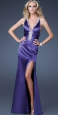 New Arrival A Line Style With Appliques Halter And V Neckline Evening Dress