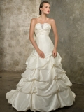 2012 Long Length Cheap Wholesale New Style ivory Strapless draped taffeta Princess Wedding Dress