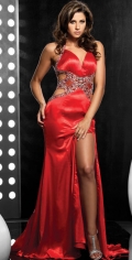 A Line Column High End Halter Party / Evening Dress With Pearls And Appliques