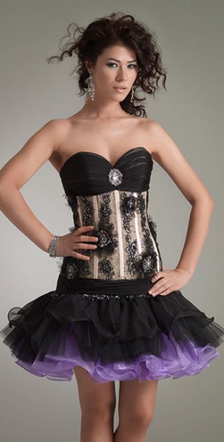 Sassy Super Short Ball Gown Sweetheart With Beadings And Appliques Cocktail Dress