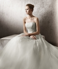 New Style A-line Flat Lace Sweep Lace Up Empire Wedding Dress