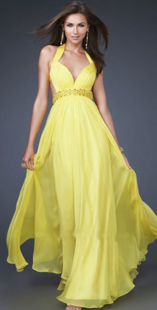 Breezy Halter Sweetheart Ball Gown Chiffon Evening Dress With Appliques