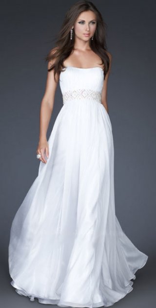 Scalloped-Edge Neckline Strapless Sweep Train Side Draped Elegant Evening Dress