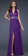 A Furcation Chiffon Halter Evening Dress With Appliques Waist