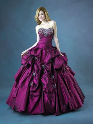 Gorgeous puffed taffeta Purple Beads Working Cheap sweetheart fashion Design Ball Gown/ Prom Dress