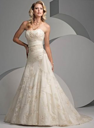 Romantic Strapless Embroider lace Mermaid Wedding Dress