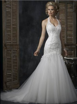 Popular Cheap Halter Embroider bodice and soft tulle skirt trumpet & Mermaid Wedding Gown