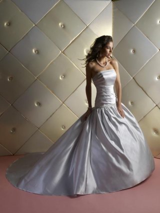 Cheap simple Strapless Satin Pleated Mermaid Wedding Gown under 150