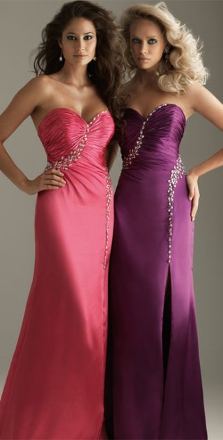 Delicated Column Strapless With A Ruched And Beadings Sweetheart Furcation Evening Dress