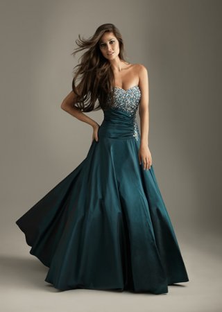 Beads Working Sweetheart Cheap Pleated a-line fashion Design Prom Dress at a low price