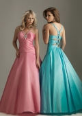 Halter Ball gown New Style Puffed Design Hot Sale Floor length Popular in Spring Prom Dress