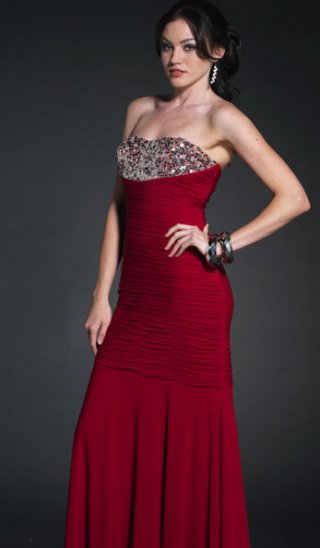 New Style A Strapless With A Sequins Scalloped-Edge Neckline And Pleated Formal Evening Dress