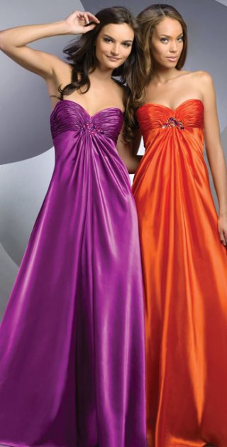 A Strapless Ruched Sweetheart With A Gown Beading Evening Dress
