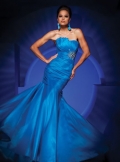 Fascinating Mermaid / Trumept Scalloped-Edge Neck And Srapless Evening Dress