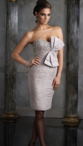 Faddish A Line Strapless With Beading Sweetheart Bodice party / Evening Dress