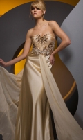 A Formal Ribbon Evening Dress With Appliques And beadings Sweetheart neckline